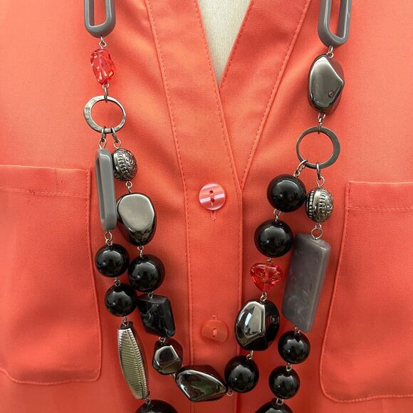 Additions by Chico's Beaded Beads Black Gray Red Silver-tone Necklace NWT - Picture 3 of 7